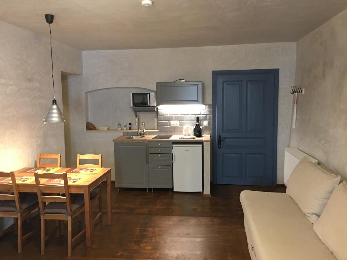 Appartement U Dr. Fausta à Slavonice Extérieur photo