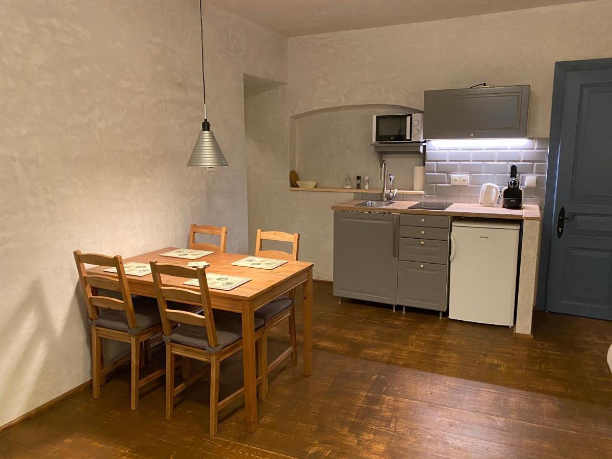Appartement U Dr. Fausta à Slavonice Extérieur photo